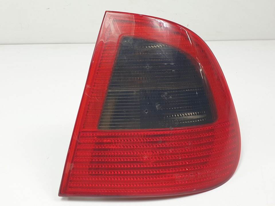 PILOTO TRASERO DERECHO - 6K5945096 - SEAT - CORDOBA BERLINA (6K2)