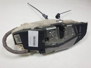 CERRADURA PUERTA TRASERA DERECHA A2117302835 MERCEDES CLASE S (W221) BERLINA Autodesguaces Alicante