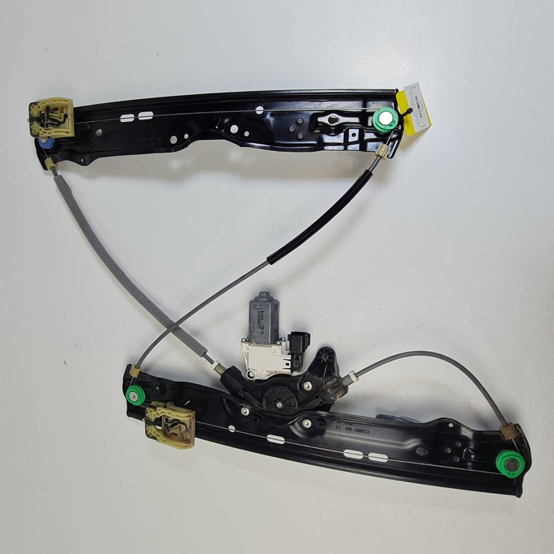 ELEVALUNAS DELANTERO IZQUIERDO - GX7323201AD - JAGUAR - XE
