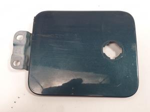 TAPA EXTERIOR COMBUSTIBLE MITSUBISHI MONTERO (V20/V40) Autodesguaces Alicante