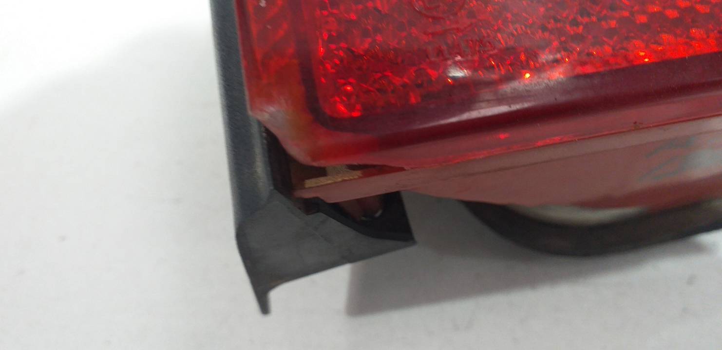 PILOTO TRASERO DERECHO
