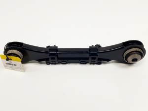 BRAZO SUSPENSION SUPERIOR TRASERO DERECHO 679254405 BMW SERIE 1 LIM. (F20/F21) Autodesguaces Alicante