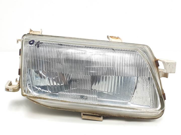 FARO DERECHO 21950584 OPEL ASTRA F BERLINA Autodesguaces Alicante