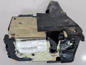 CERRADURA PUERTA TRASERA DERECHA X6C28BCL9313 FORD FIESTA (CBK) Autodesguaces Alicante