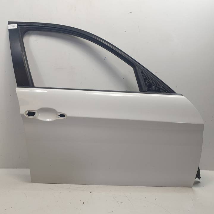 PUERTA DELANTERA DERECHA BMW SERIE 3 BERLINA (E90) Autodesguaces Alicante