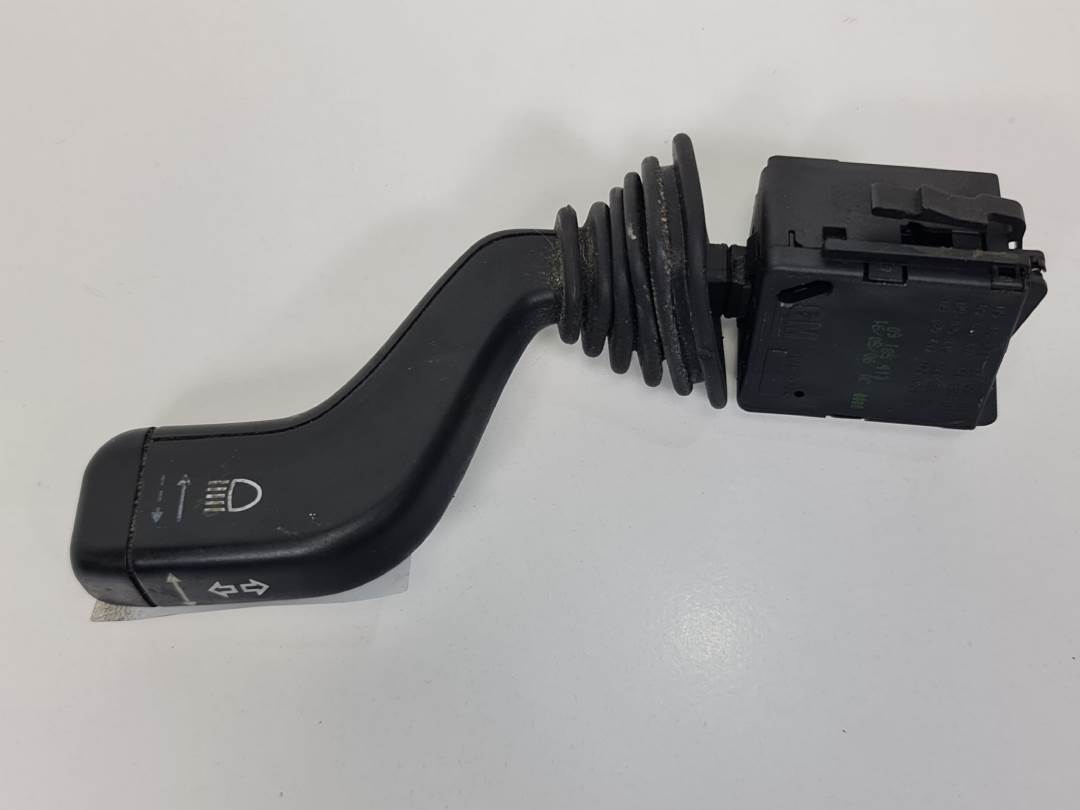 Commodo de clignotants - 09185413 - OPEL - CORSA C (F68)