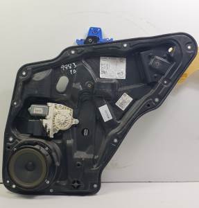 ELEVALUNAS TRASERO DERECHO 5N0839730F VOLKSWAGEN TIGUAN (5N1) Autodesguaces Alicante