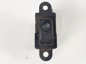MANDO ELEVALUNAS DELANTERO DERECHO 9359006000 HYUNDAI ATOS (MX) Autodesguaces Alicante