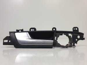 MANETA INTERIOR TRASERA IZQUIERDA 8P4839019 AUDI A3 SPORTBACK (8P) Autodesguaces Alicante