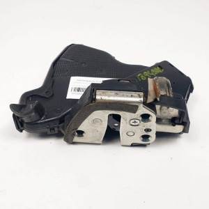 CERRADURA PUERTA DELANTERA DERECHA TOYOTA COROLLA VERSO (R1) Autodesguaces Alicante
