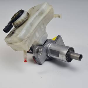 BOMBA FRENO 8K0611301A AUDI A5 SPORTBACK (8TA) Autodesguaces Alicante