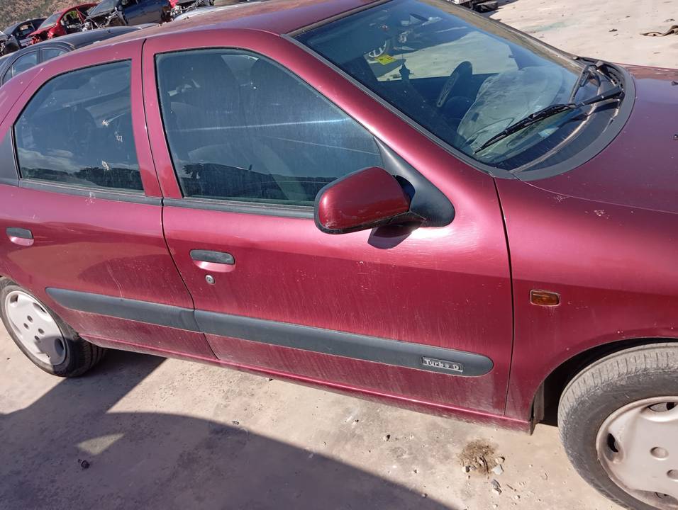 ELEVALUNAS DELANTERO DERECHO