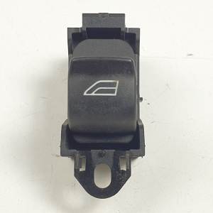 MANDO ELEVALUNAS DELANTERO DERECHO 6W8314717AB LAND ROVER FREELANDER 2 (LR2) (L359) Autodesguaces Alicante