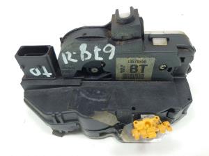 CERRADURA PUERTA TRASERA DERECHA 13579556 OPEL ASTRA J LIM. Autodesguaces Alicante