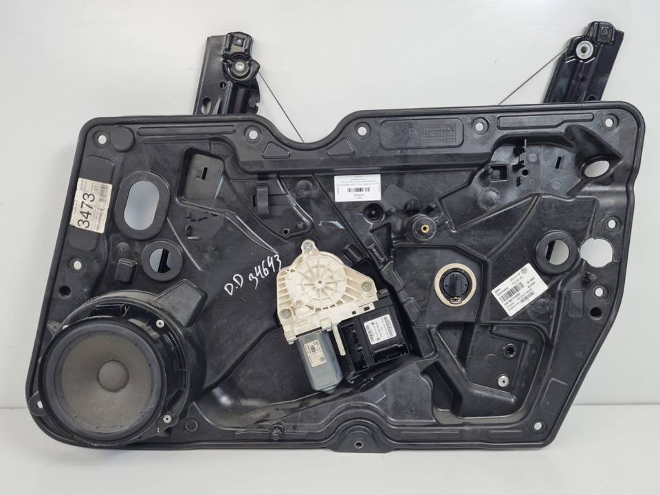 ELEVALUNAS DELANTERO DERECHO 5K1837730N VOLKSWAGEN GOLF VI (5K1) Autodesguaces Alicante
