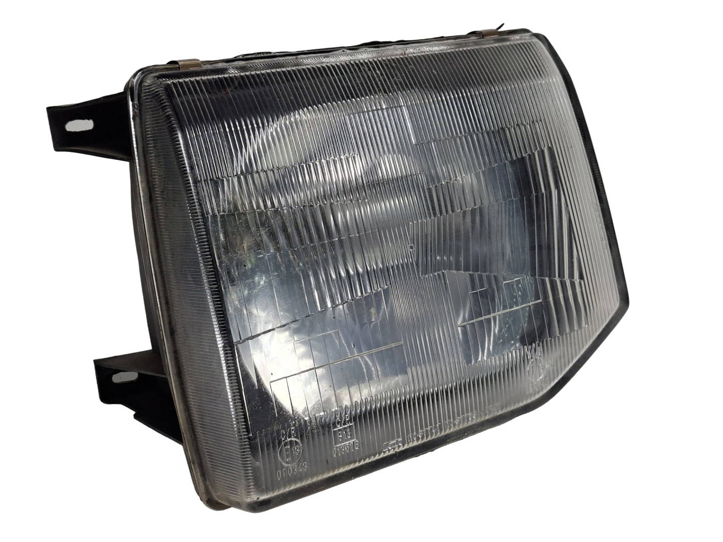 Faro Derecho Mitsubishi Montero (v20/v40) (1996–2000)