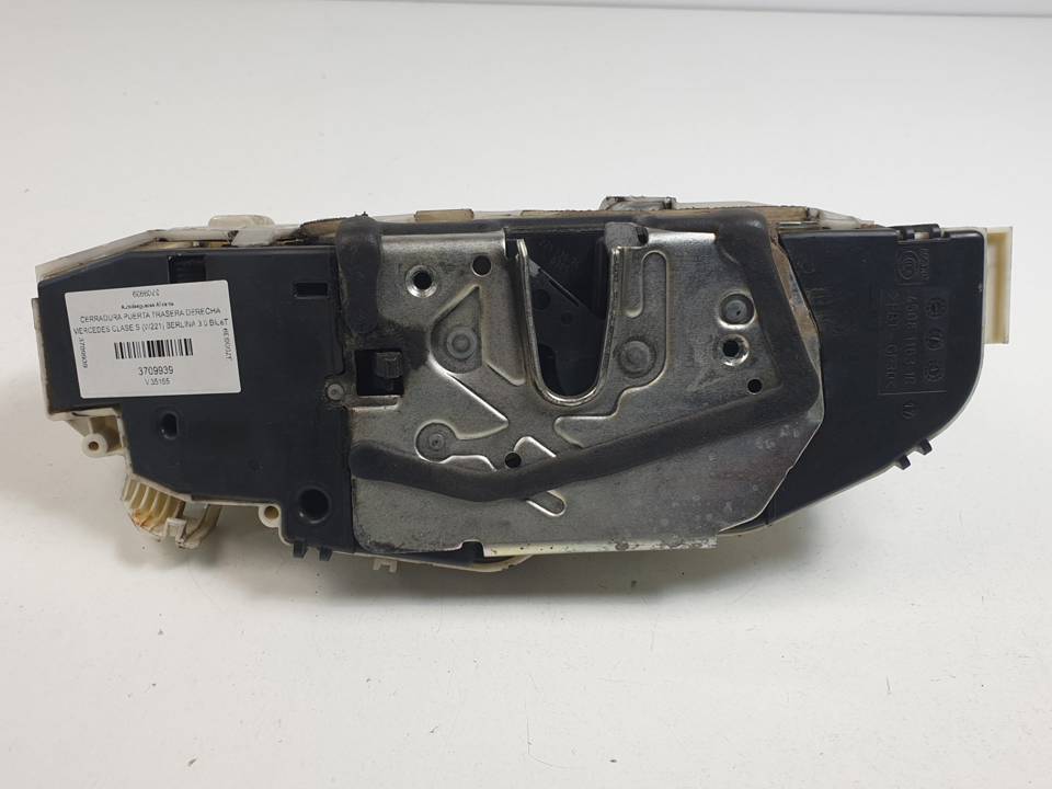 CERRADURA PUERTA TRASERA DERECHA A2217307435 MERCEDES CLASE S (W221) BERLINA Autodesguaces Alicante
