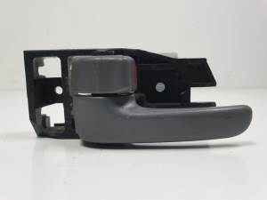 MANETA INTERIOR DELANTERA IZQUIERDA 6920330150 TOYOTA RAV 4 (A2) Autodesguaces Alicante