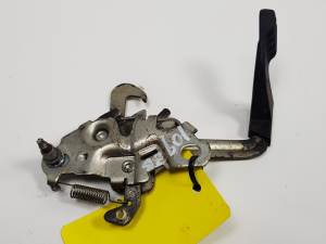 CERRADURA CAPOT 9685613880 CITROEN C3 Autodesguaces Alicante