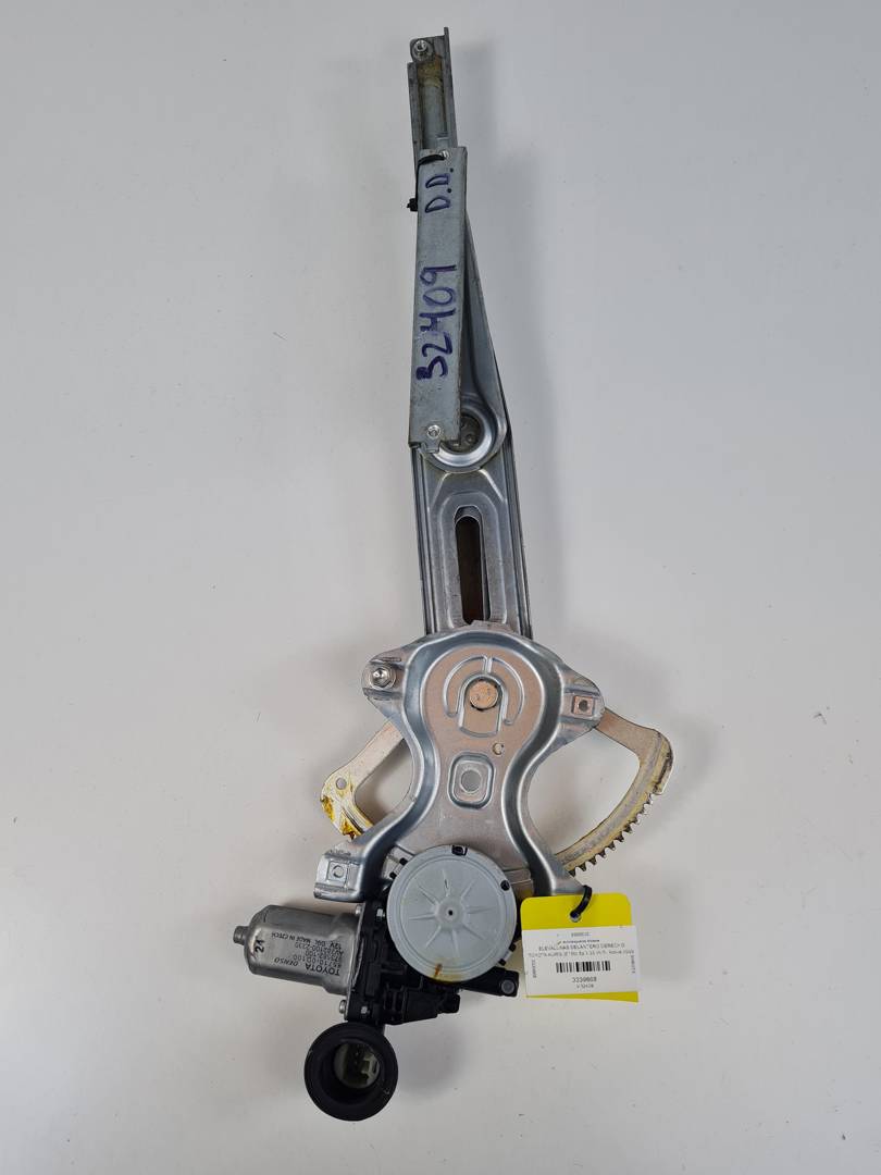 ELEVALUNAS DELANTERO DERECHO - 857100D100 - TOYOTA - AURIS (E150)