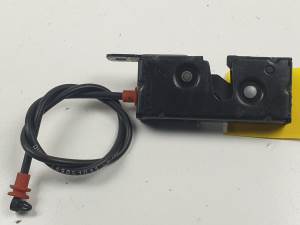 CERRADURA MALETERO / PORTON 7111465 MINI CABRIO (R52) Autodesguaces Alicante