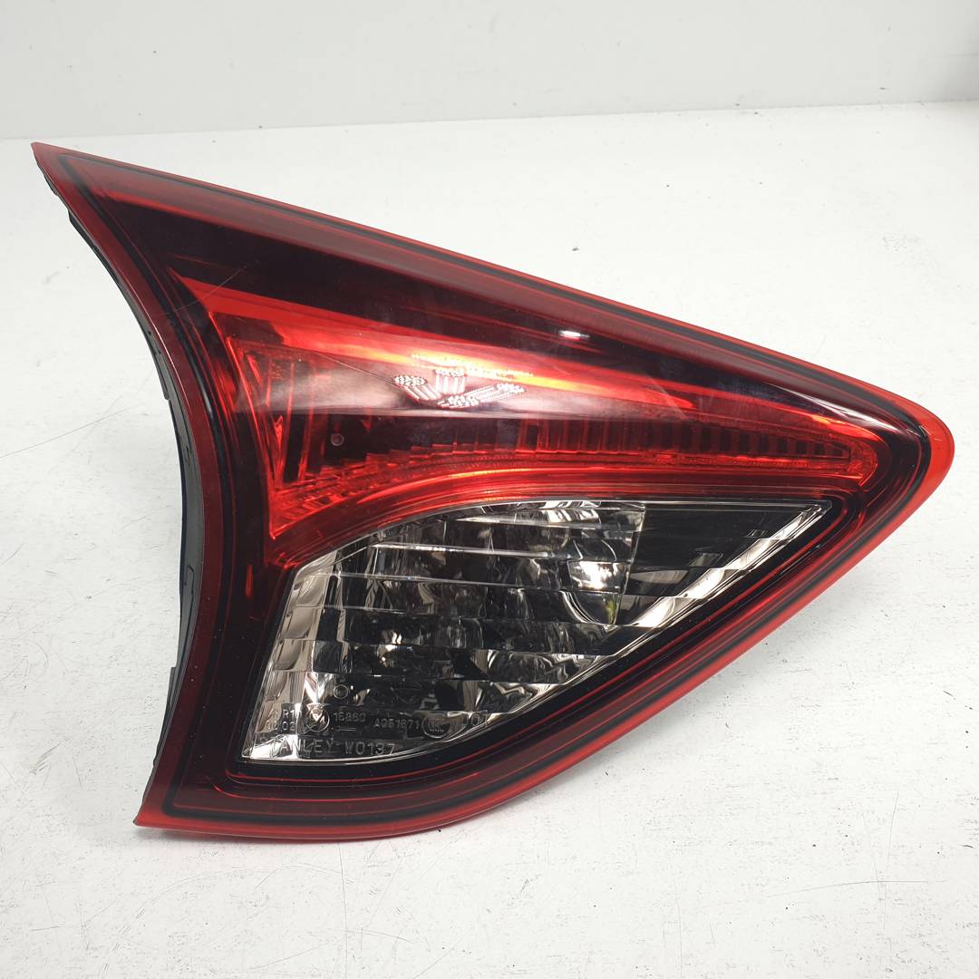 PILOTO TRASERO IZQUIERDO INTERIOR - KD53513G0 - MAZDA - CX-5