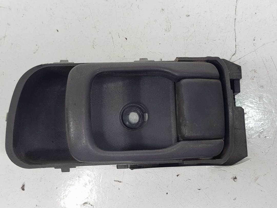 Poignée intérieure avant droite - NISSAN - PICK-UP (D22)