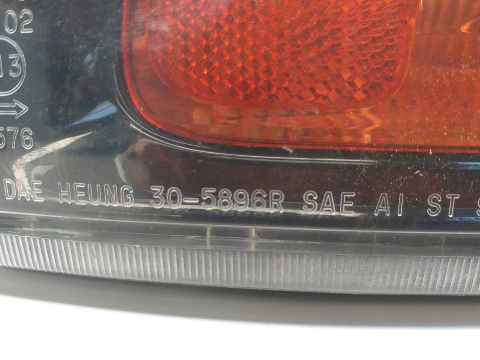 PILOTO TRASERO DERECHO