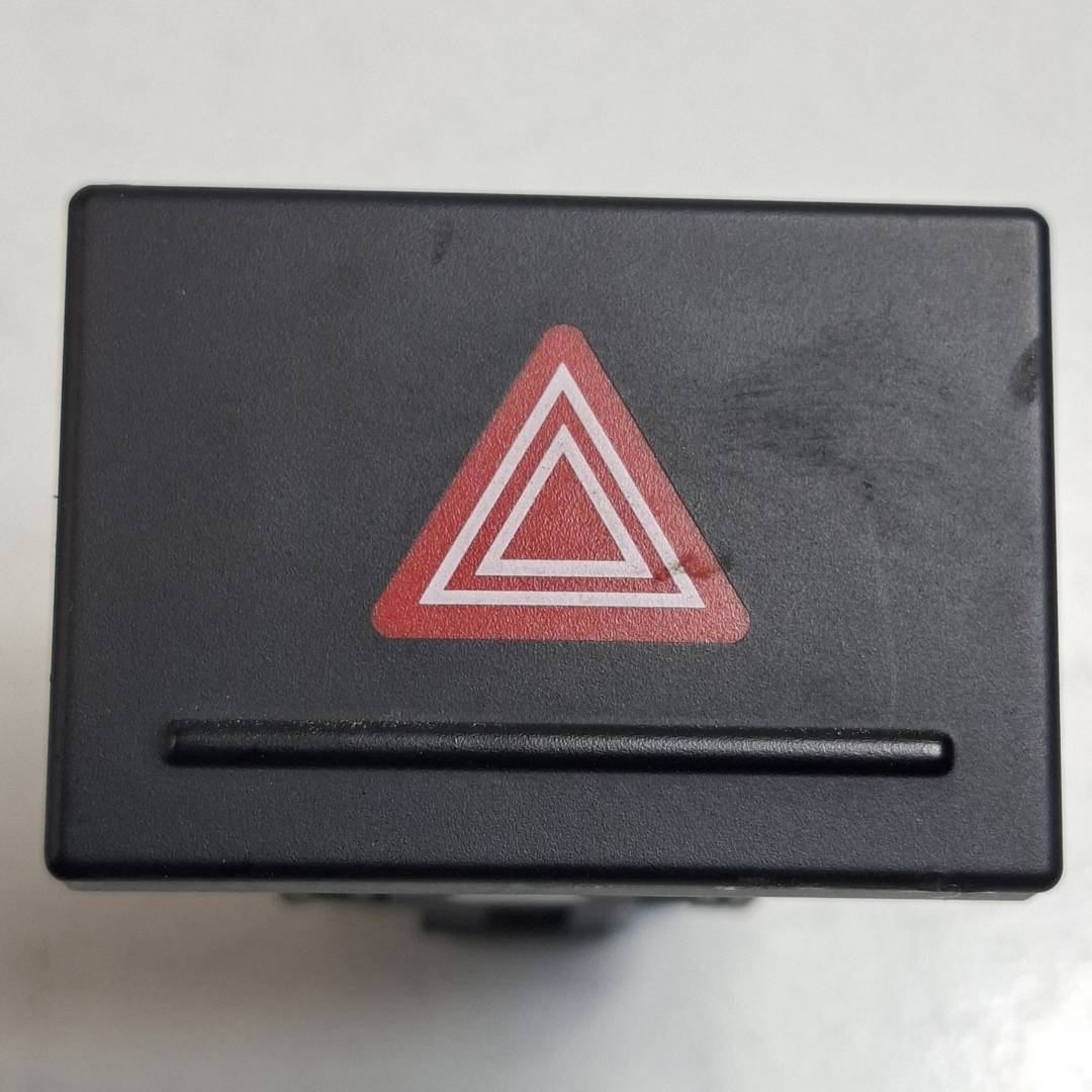 WARNING - 7L6953235A - VOLKSWAGEN - TOUAREG (7LA)