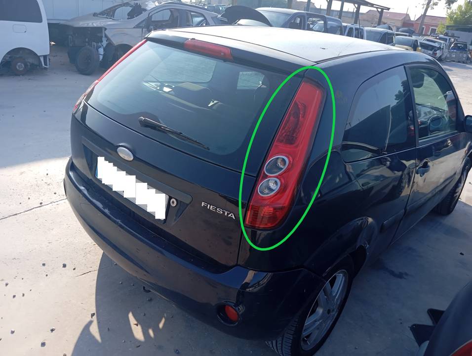 PILOTO TRASERO DERECHO