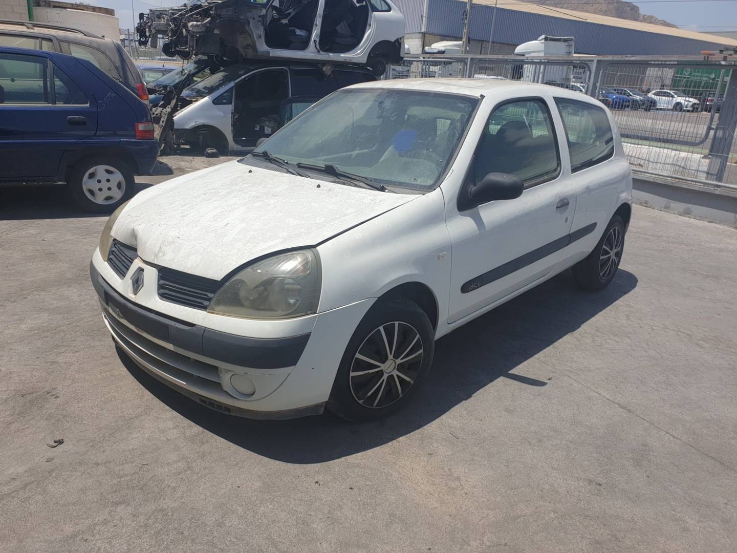 RENAULT CLIO II FASE II (B/CB0) (2001 - 2005)