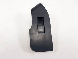 MANDO ELEVALUNAS TRASERO DERECHO 202005438 CHEVROLET CAPTIVA Autodesguaces Alicante