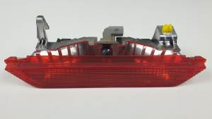 LUZ CENTRAL DE FRENO TOYOTA YARIS (NCP1/NLP1/SCP1) Autodesguaces Alicante