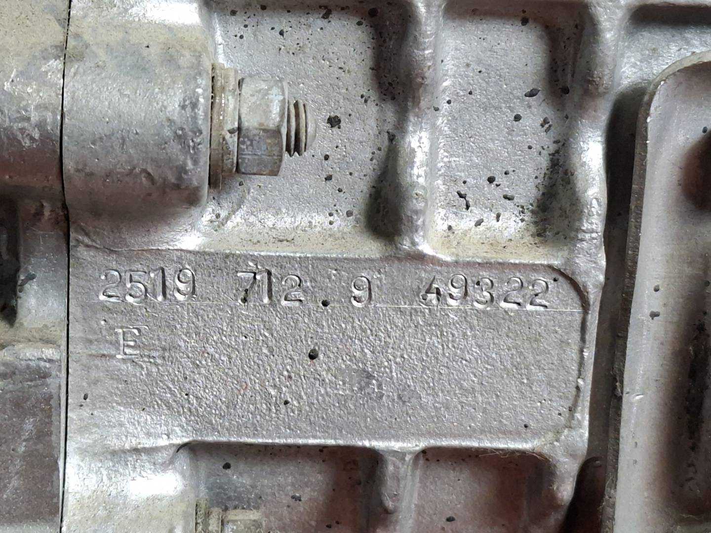 Foto 2 de Caja Cambios Tata Safari (1998–2020)