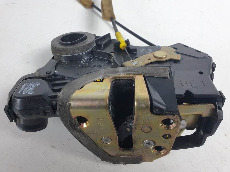 CERRADURA PUERTA DELANTERA IZQUIERDA - TOYOTA - COROLLA VERSO (R1)