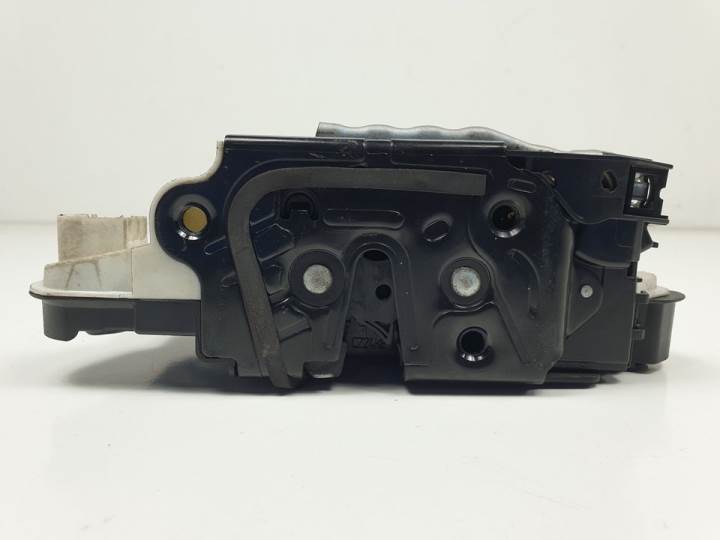 CERRADURA PUERTA DELANTERA DERECHA 5N2837016E SEAT IBIZA SC (6J1) Autodesguaces Alicante