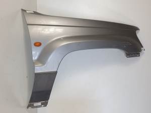 ALETA DELANTERA DERECHA JEEP GR.CHEROKEE (WJ/WG) Autodesguaces Alicante