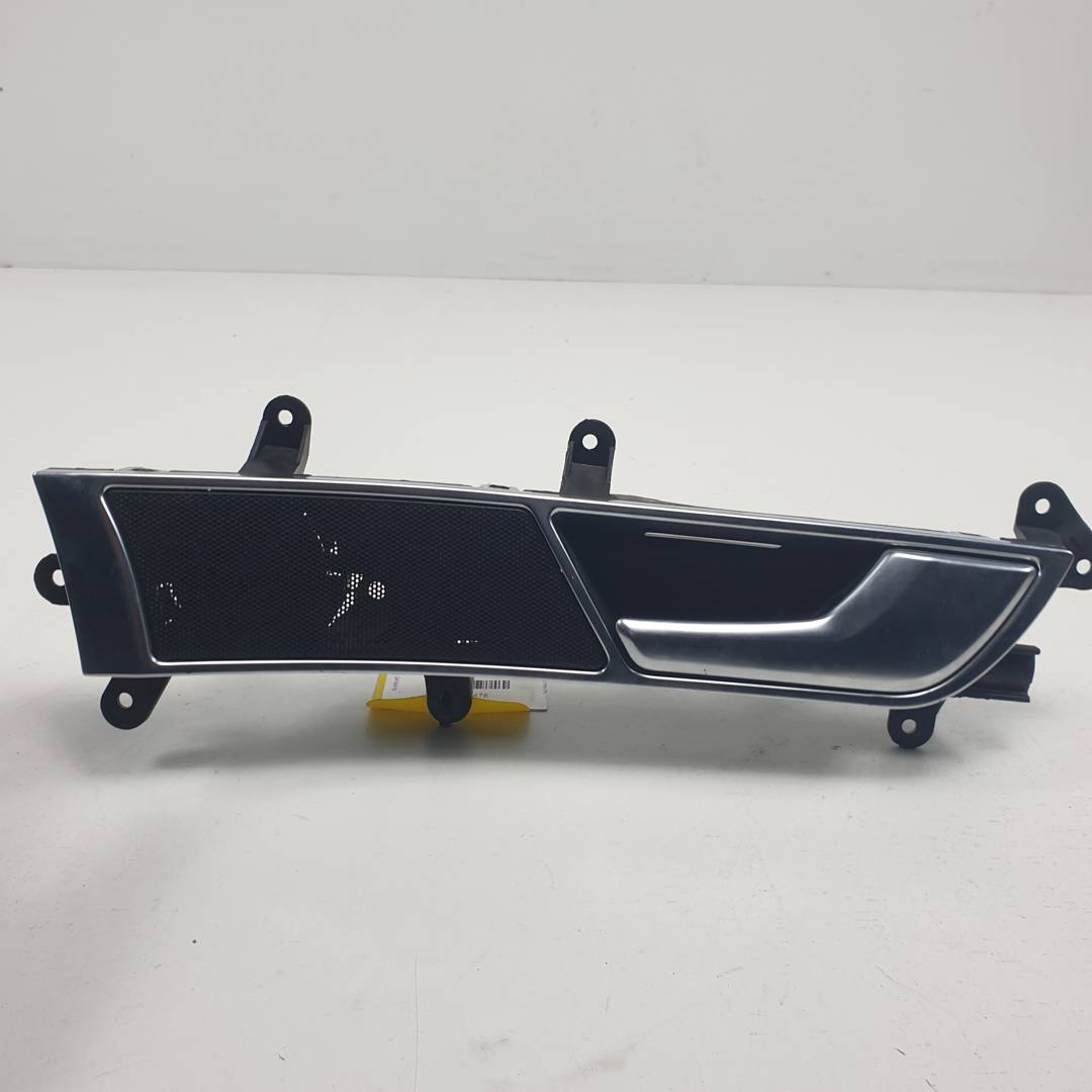 MANETA INTERIOR DELANTERA DERECHA - 4F0837020 - AUDI - A6 BERLINA (4F2)