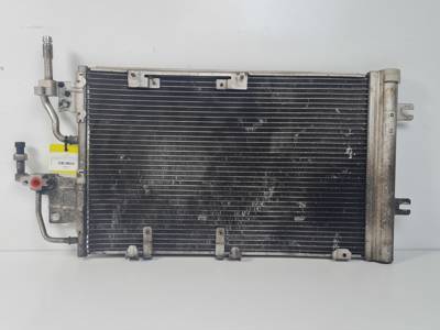 CONDENSADOR / RADIADOR AIRE ACONDICIONADO 93182213 OPEL ASTRA TWIN TOP Autodesguaces Alicante
