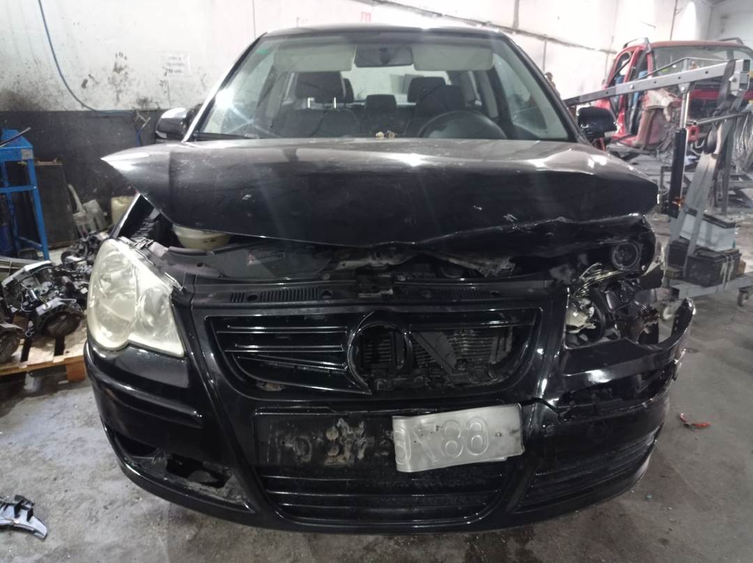 VOLKSWAGEN POLO (9N3) (2005 - 2010)
