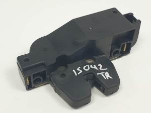 CERRADURA MALETERO / PORTON 9646091580 CITROEN C3 Autodesguaces Alicante