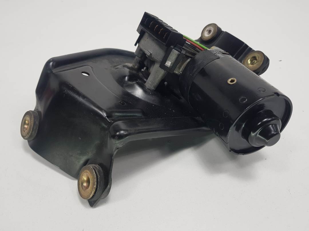 MOTOR LIMPIA DELANTERO - 0390241162 - MITSUBISHI - SPACE STAR (DG0)