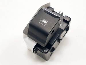 MANDO ELEVALUNAS DELANTERO DERECHO H1BT14529AB FORD PUMA Autodesguaces Alicante