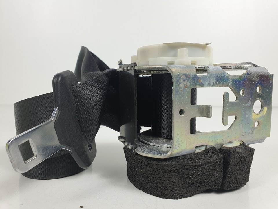 Ceinture de sécurité arrière droite - 6N41L611B68AF - FORD - FOCUS CABRIO (CA5)