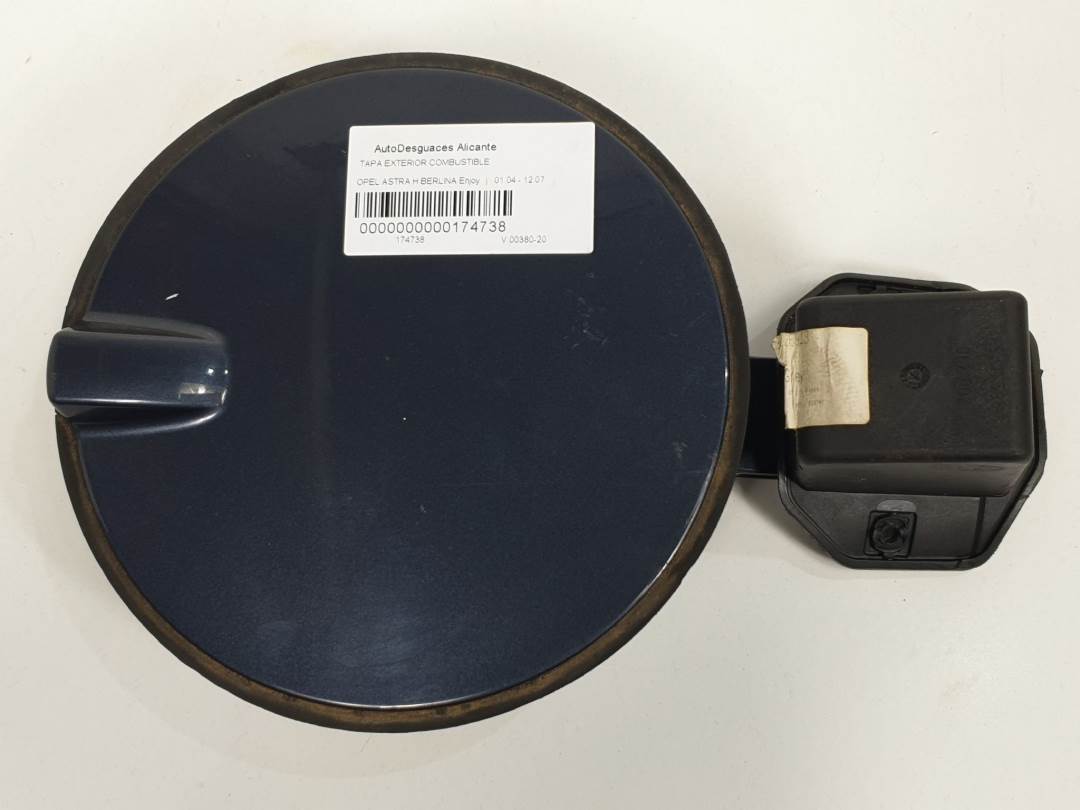 TAPA EXTERIOR COMBUSTIBLE - 13111597 - OPEL - ASTRA H BERLINA