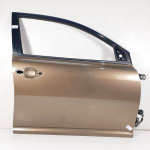 PUERTA DELANTERA DERECHA TOYOTA AVENSIS BERLINA (T25) Autodesguaces Alicante