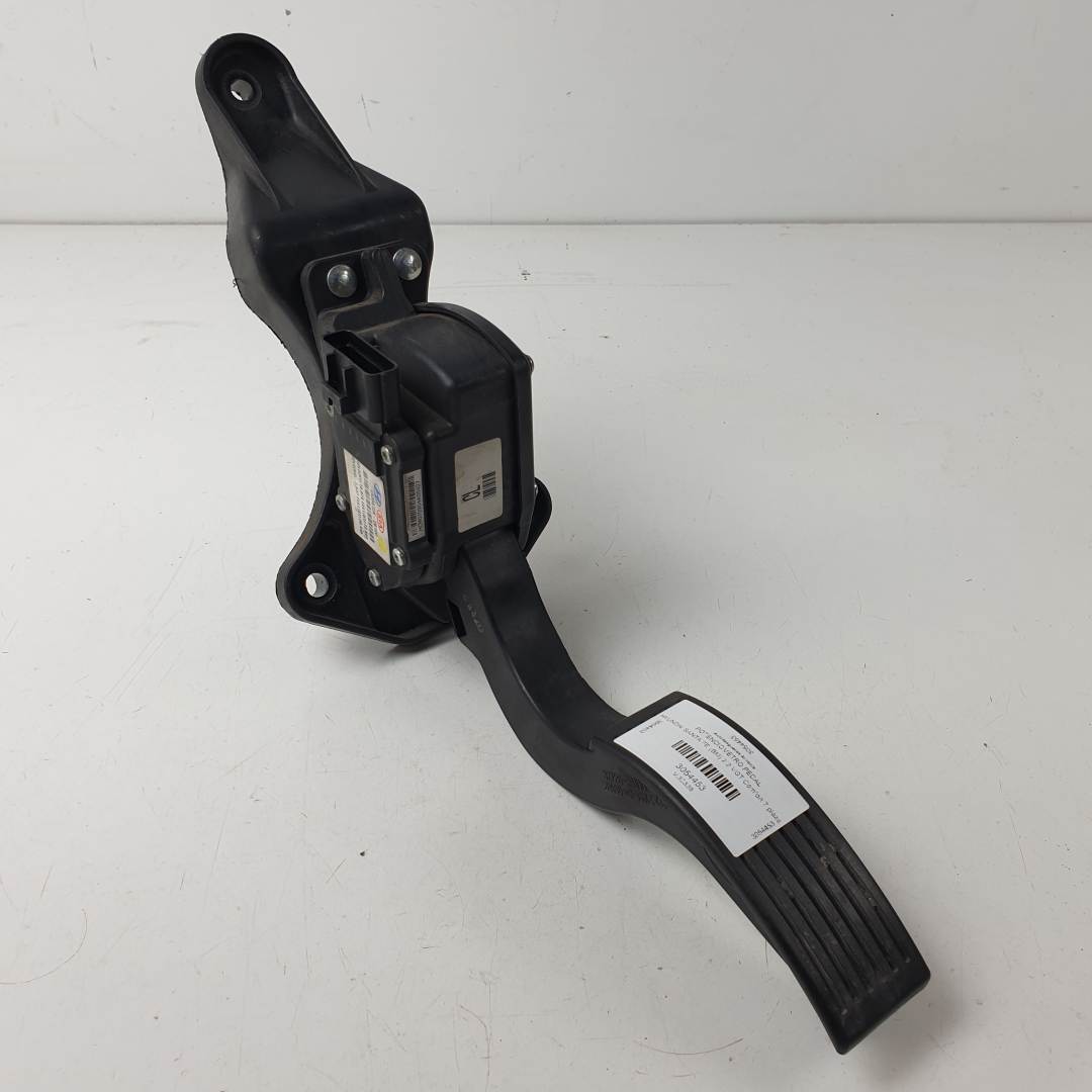 Capteur de pédale d’accélérateur - 827262B100 - HYUNDAI - SANTA FE (BM)