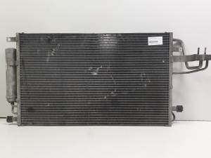 CONDENSADOR / RADIADOR AIRE ACONDICIONADO D301730630 KIA SPORTAGE (JE,KM) Autodesguaces Alicante