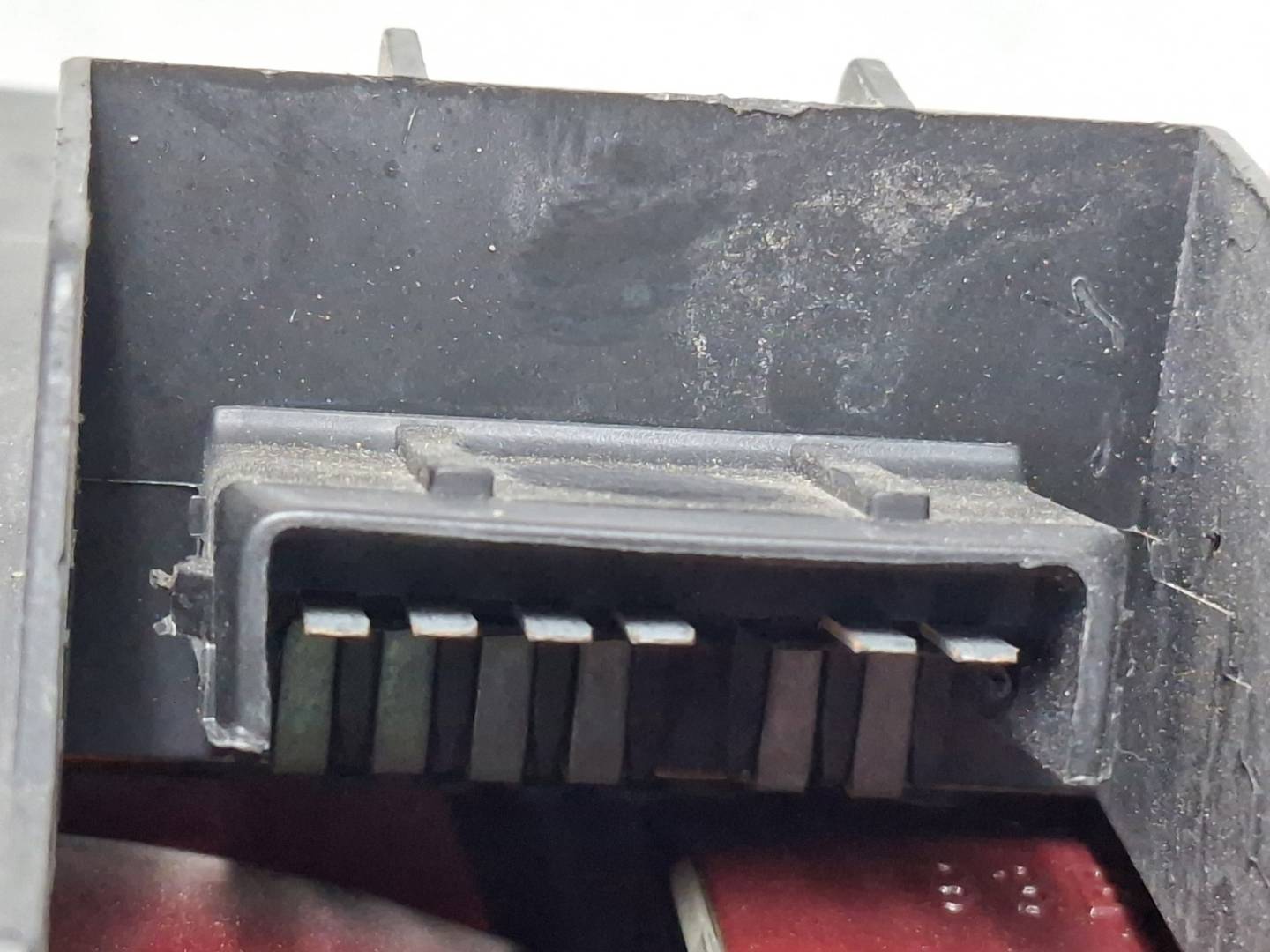 Foto 4 de Piloto Trasero Derecho Ford Mondeo Berlina/familiar (fd) (1992–1996)
