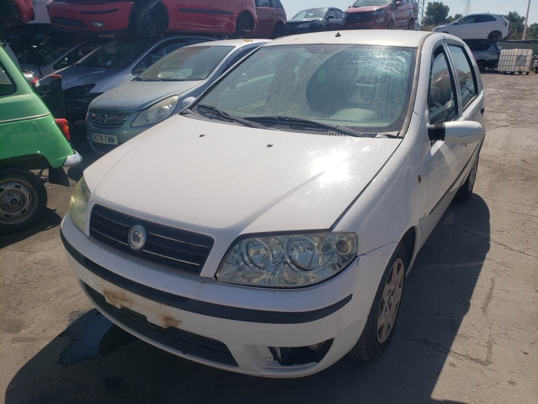 FIAT PUNTO BERLINA (188) (2003 - 2010)
